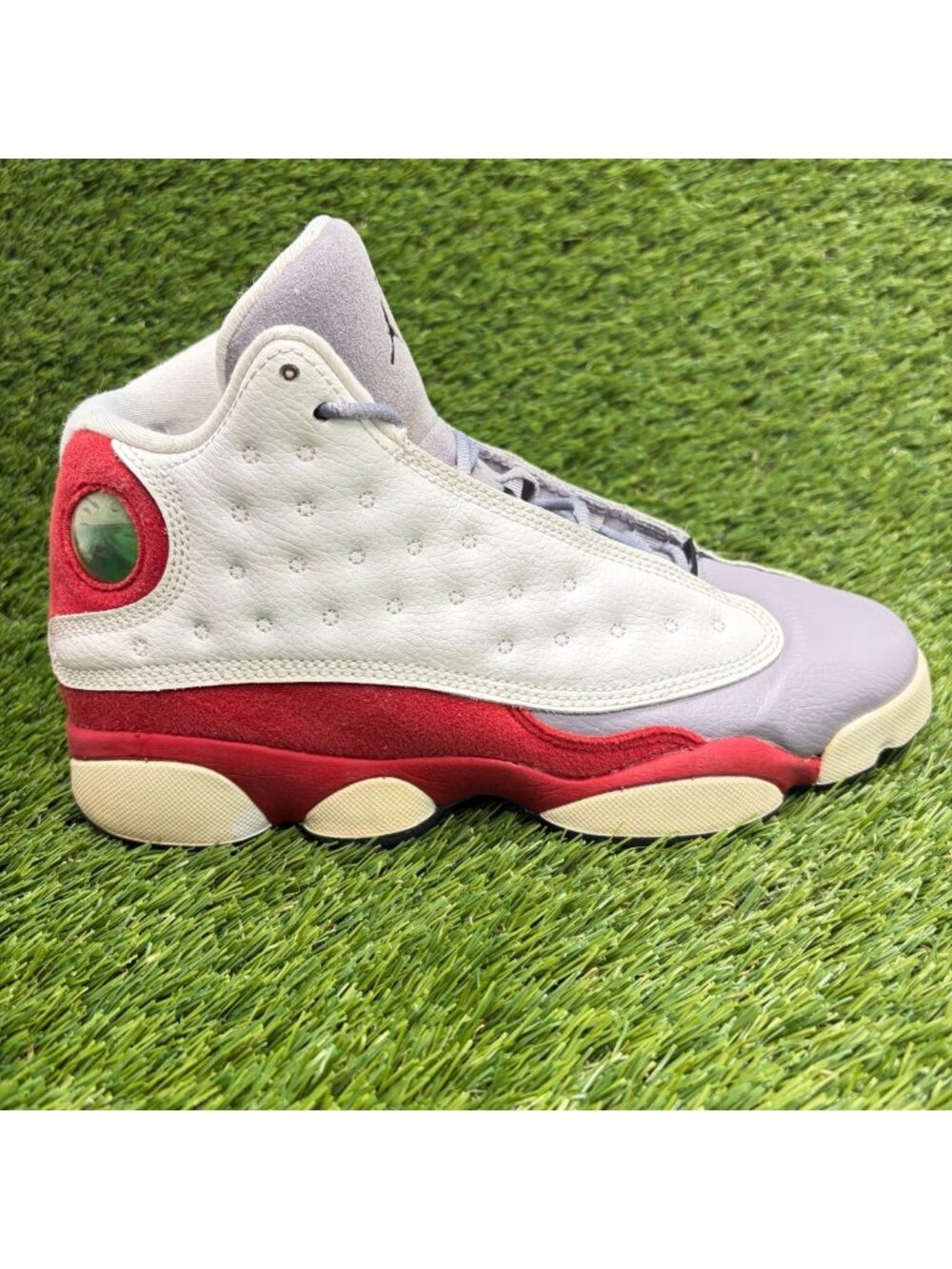 Nike Air Jordan 13 Retro Boys Size 6Y White Red Gray Basketball Shoes Sneakers